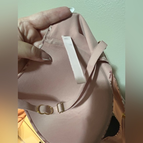 🔥Womens Incredible by Victorias Secret Bra- size 38dd/d - Picture 8 of 9